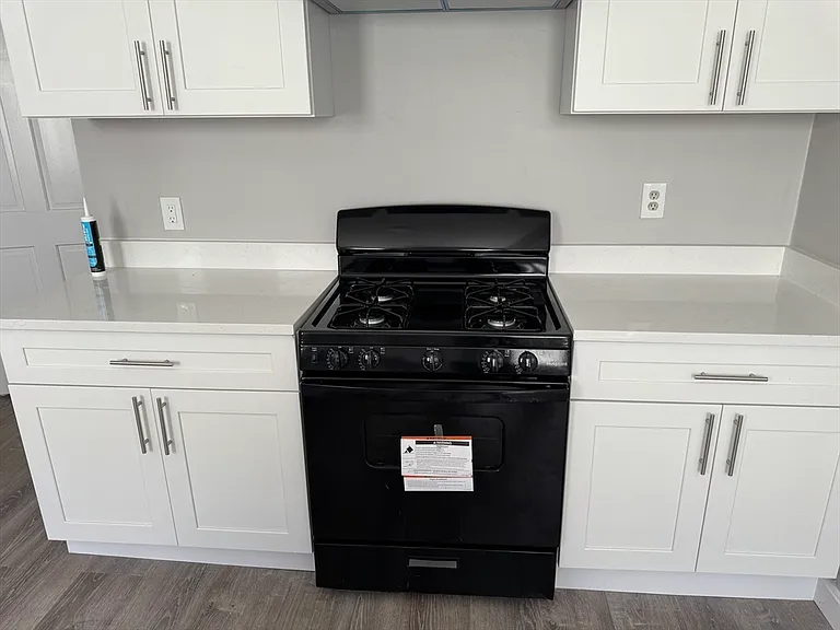 7 Woodward Park St #3 — Photo 10