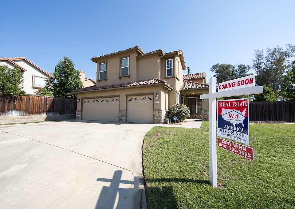 1st image of 703 Mayten Ct