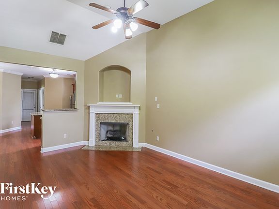 3rd image of 7409 Brentridge Dr