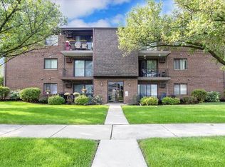 7505 Tiffany Dr APT 2C, Orland Park, IL