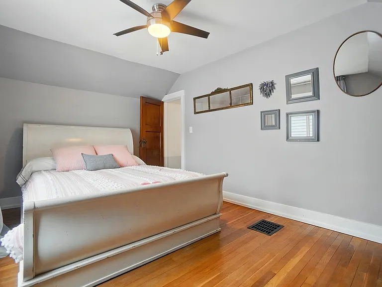 3000 Hillside Ave — Photo 33