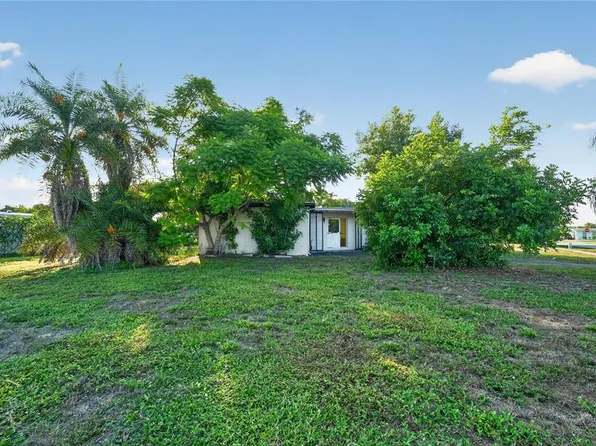 22001 BELINDA AVENUE, PORT CHARLOTTE, FL 33952