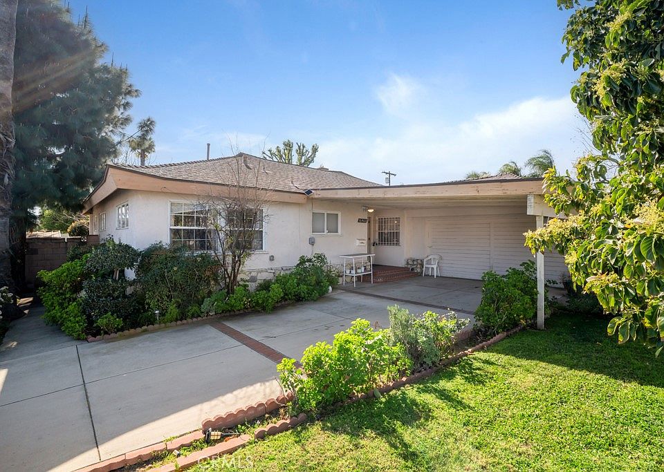 1st image of 16402 Sunburst St