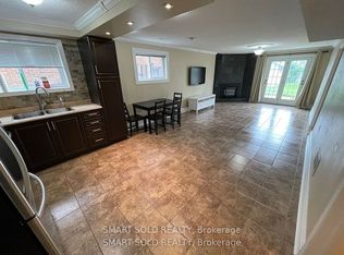 1575 Corkstone Glade, Mississauga, ON L4W2E8