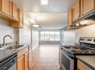 Luxe at Meridian, Seattle, WA 98133