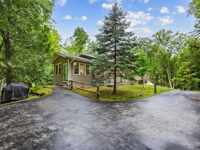 6170 Bay Shore Dr, Sturgeon Bay, WI, 54235