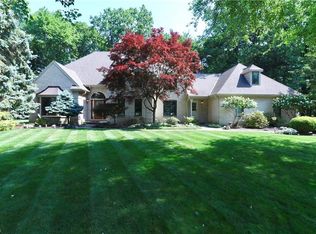 360 Britannia Pkwy, Avon Lake, OH