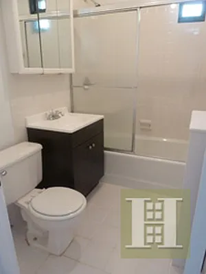 Rented by Halstead Real Estate | media 15