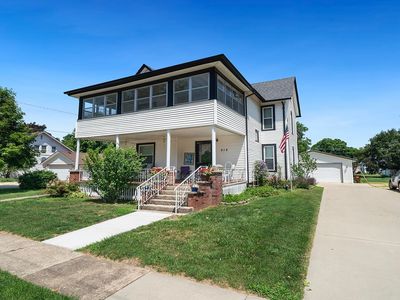 215 E 3rd St, Byron, IL, 61010