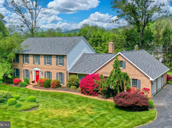 75 Sherwood Dr, Reading, PA 19606