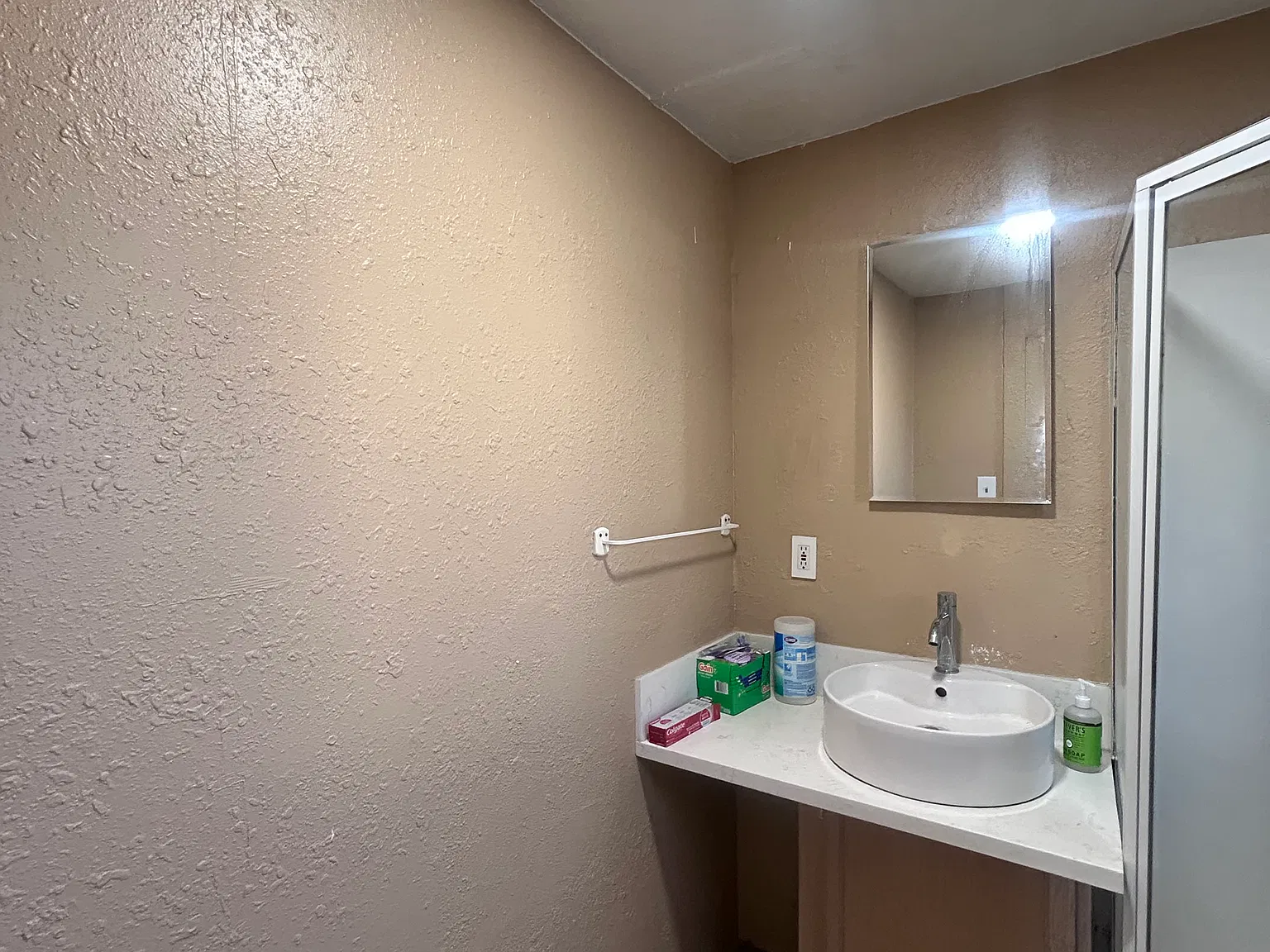 1/2 N Helena St, Anaheim — Photo 3