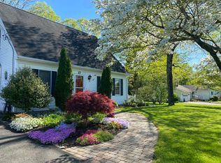 17 Taylor Ter, New Milford, CT 06776