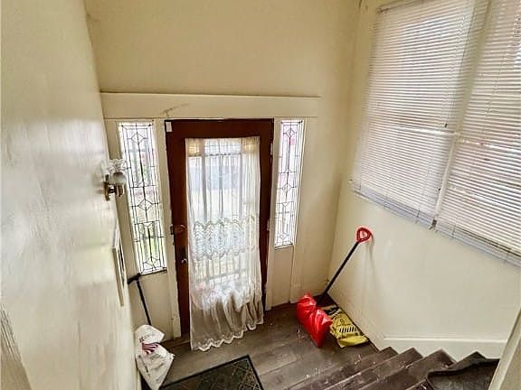 2nd image of 313 Northland Ave
