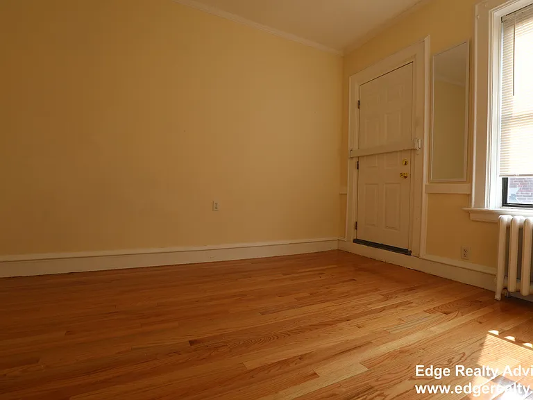 21 Park Vale Ave #11 — Photo 10