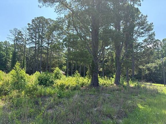 4th image of Boston Wells Rd