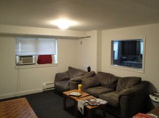 33 E Chalmers St, Champaign, IL 61820