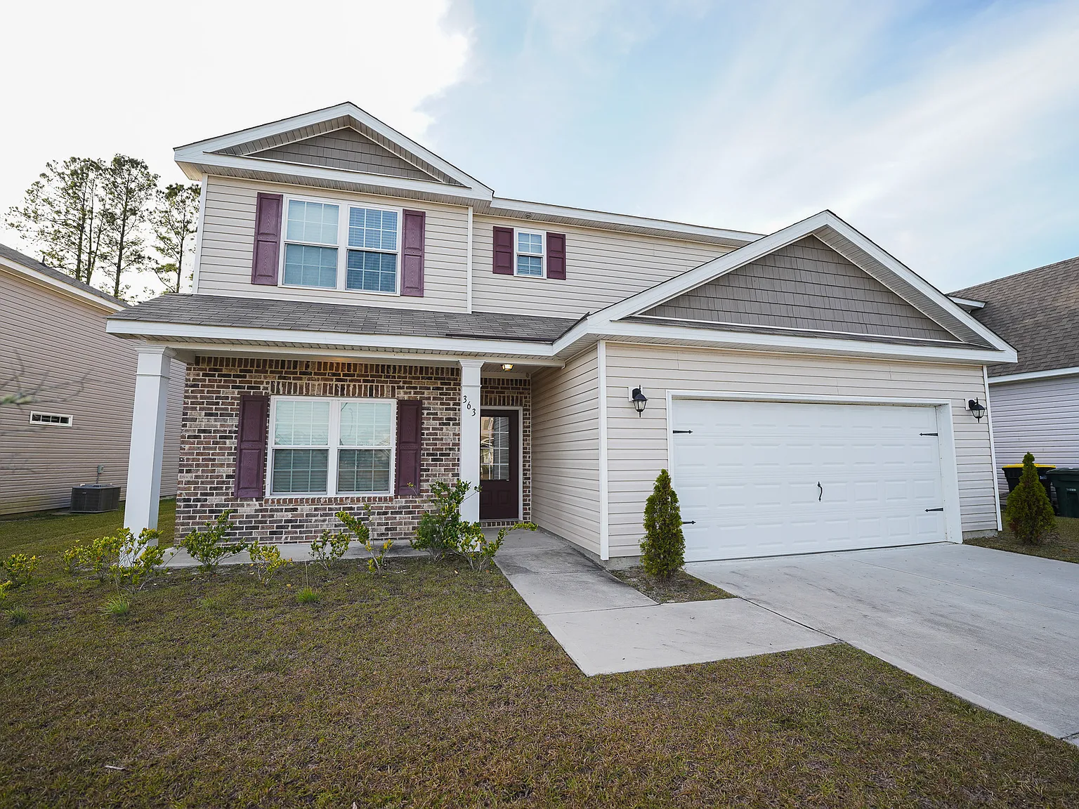 363 Coconut Dr — Photo 2