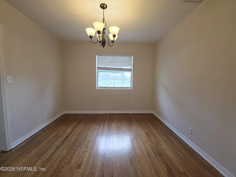 2931 Saint Johns Ave #4 — Photo 5