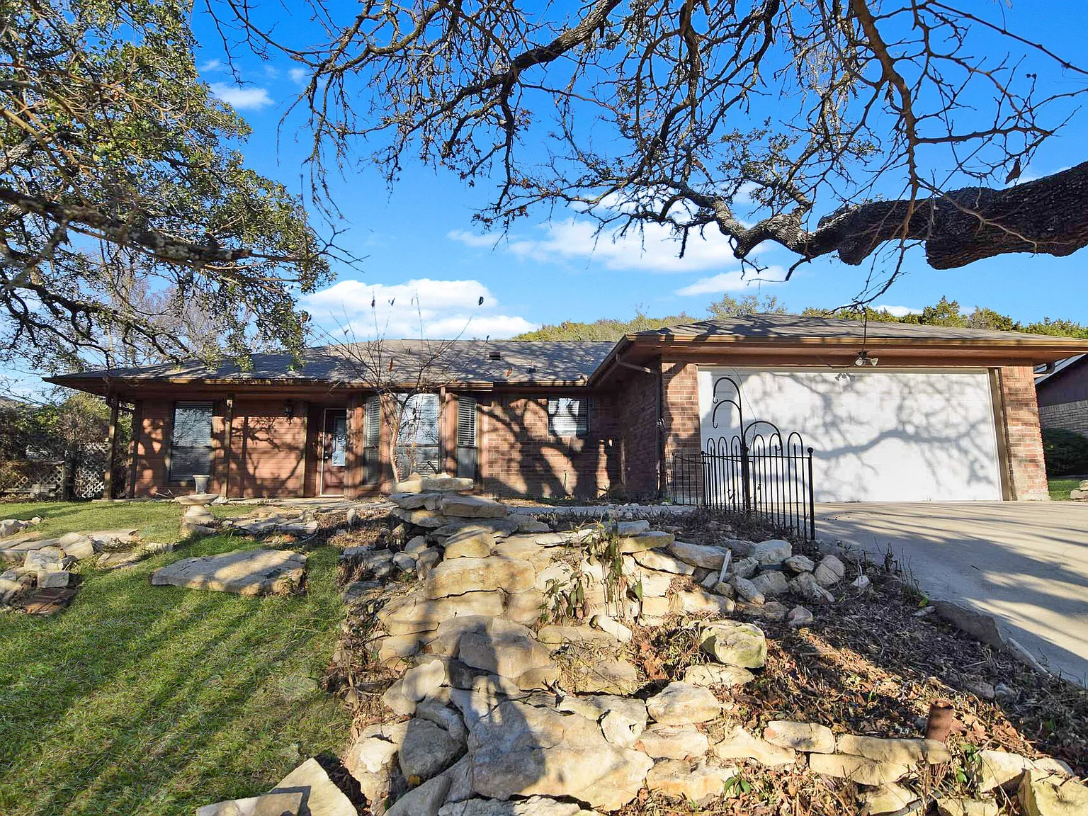 2213 Phyllis Dr, Copperas Cove — Photo 1