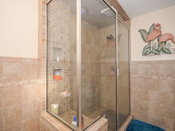5th image of 4004 Penny Ln
