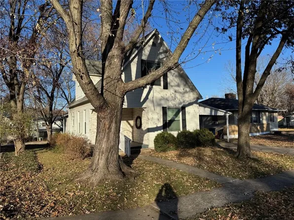 517 Broad St, Warrensburg, MO 64093