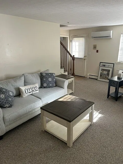 2 bed, 1.5 bath, 1120 sqft, $2,500 — Photo 1
