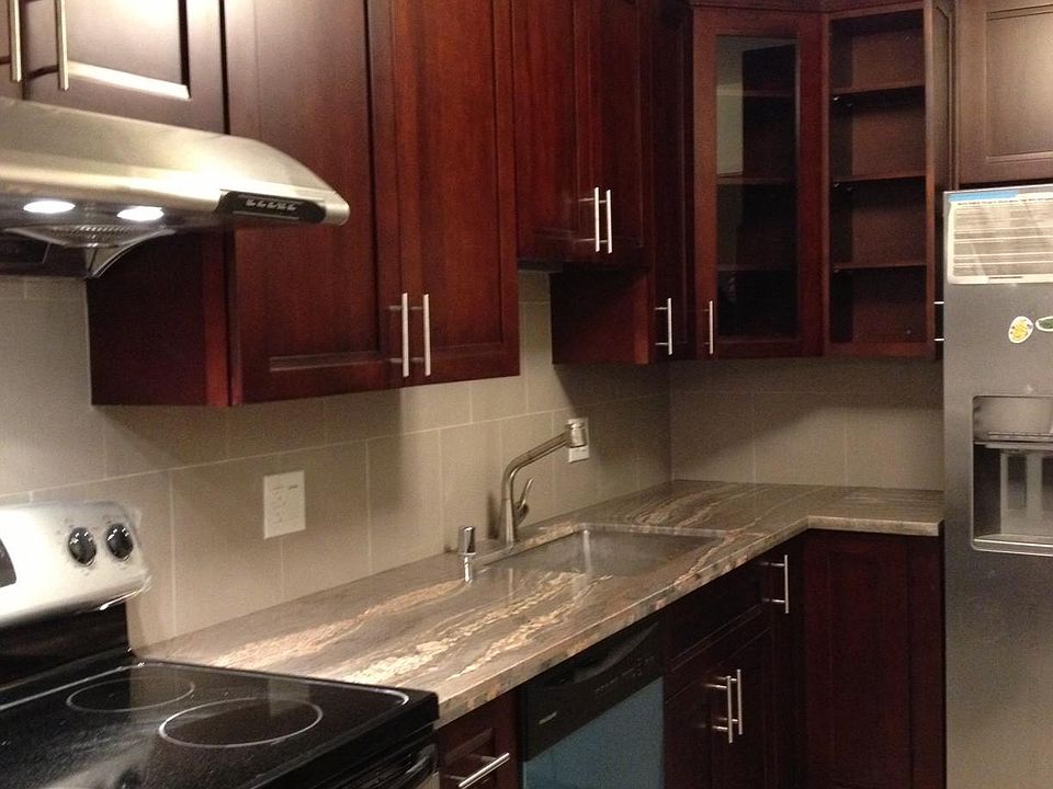 1st image of 817 N Humboldt St