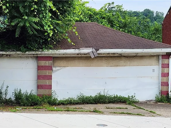 252 High St, Brownsville, PA 15417