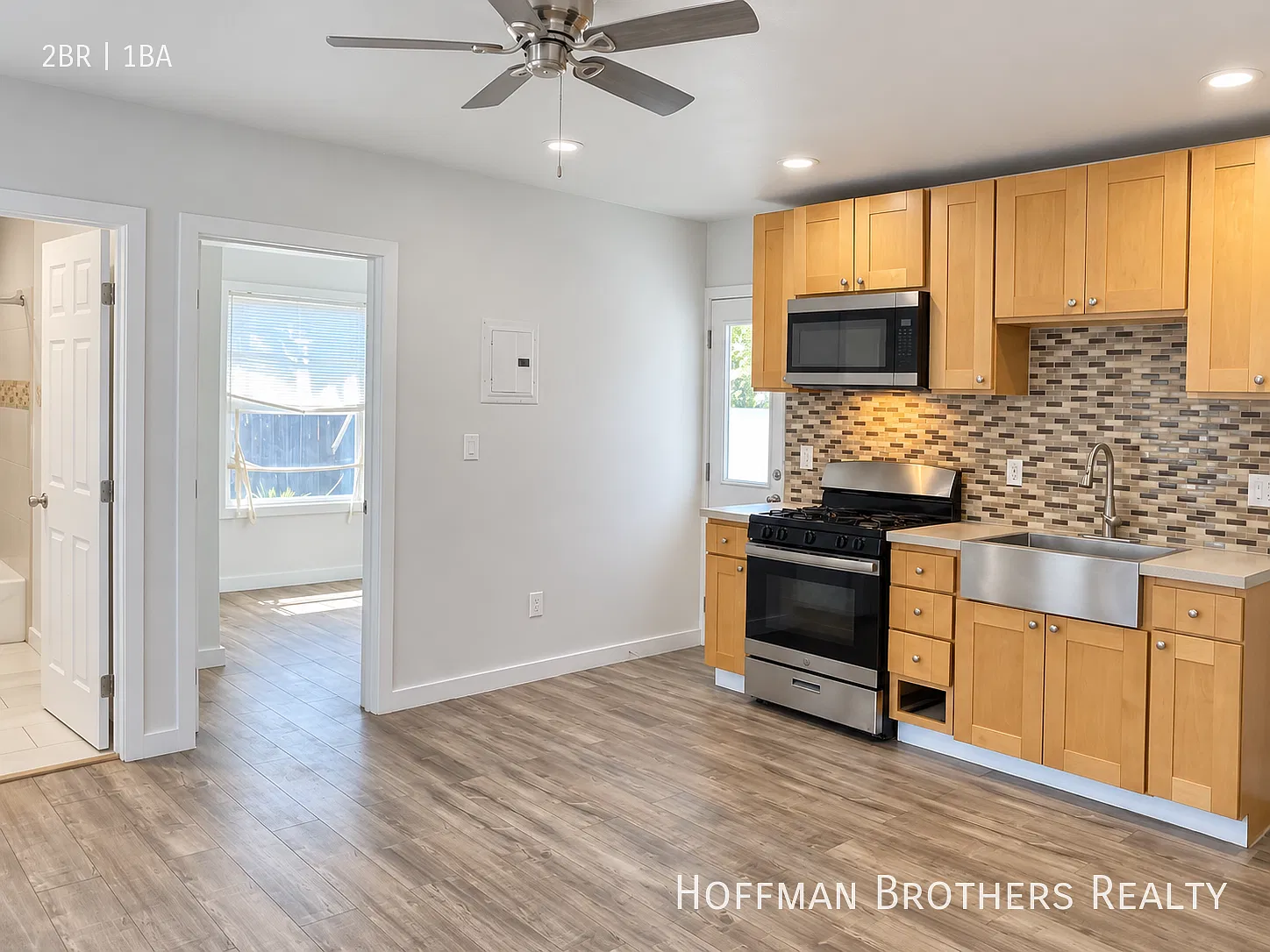 Move-In Ready 2br With Stove, Fridge + Microwave, Water Included & Section 8 Accepted! — Photo 2