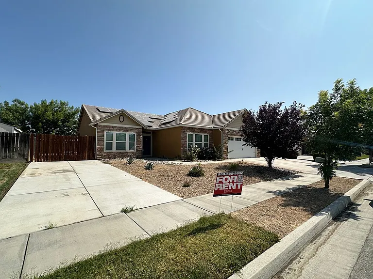 1562 National Dr — Photo 18