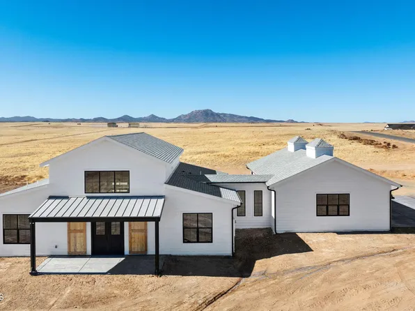 6695 E Magnolia Dr, Prescott Valley, AZ 86315
