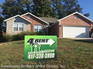 310 Round Hill Rd, Branson, MO 65616