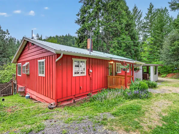 181 Brimstone Gulch Rd, Wolf Creek, OR 97497