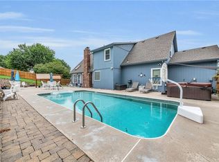 18800 E 32nd Terrace Ct S, Independence, MO 64057