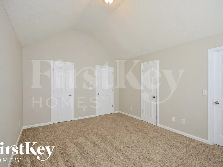 170 Capeton Ct — Photo 10