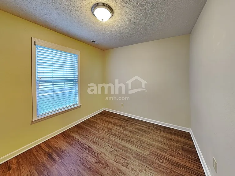 5631 Hammermill Dr — Photo 25