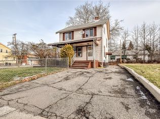 931 Rondel Rd, Cleveland, OH 44110