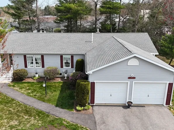 2901 Simmons Rd, Middleboro, MA 02346