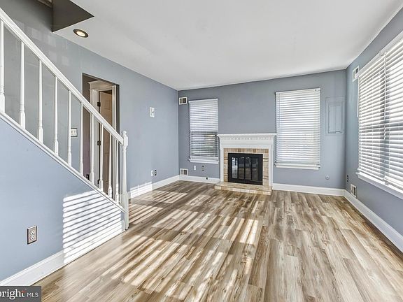 2nd image of 19 Ptolemy Ct