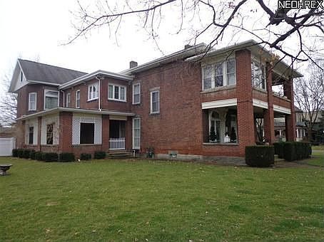 1st image of 318 Fair Ave NW