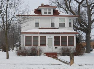 900 Sherman St, Jackson, MN 56143