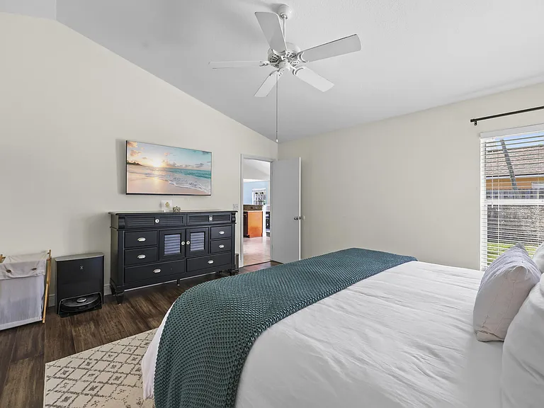 6238 Pompano St — Photo 36