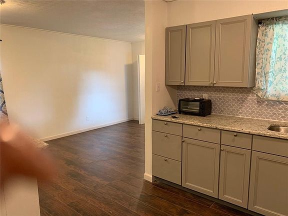 5th image of 2314 McKinley Ave