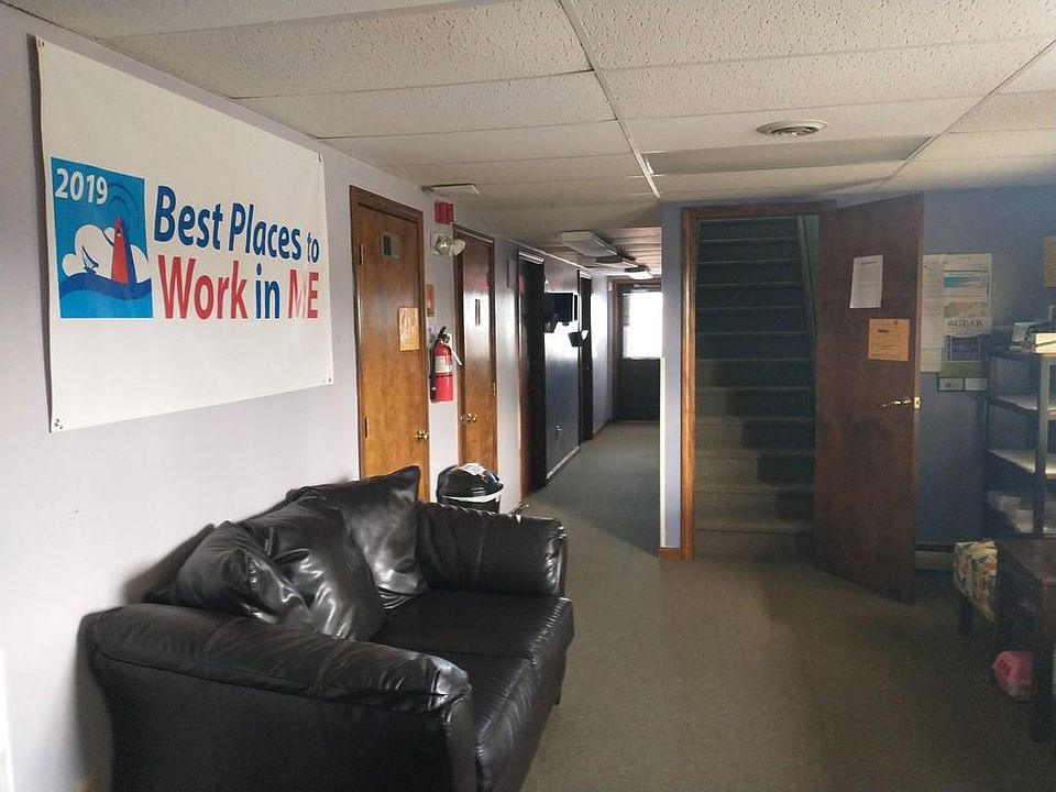 60 Main Street, Machias, ME 04654 Zillow