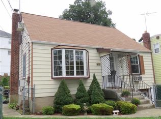 179 Morsemere Ave, Yonkers, NY