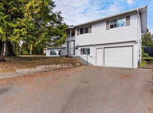 34805 McCabe Pl, Abbotsford, BC V3G 1H1