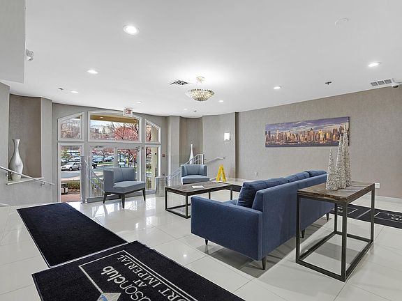 4th image of 26 Avenue At Port Imperial APT 212