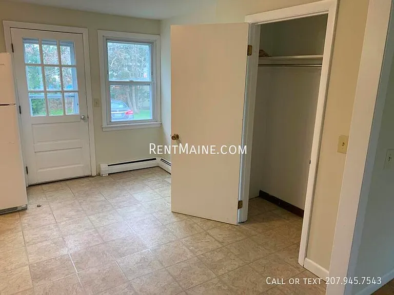 35 Yale St — Photo 3