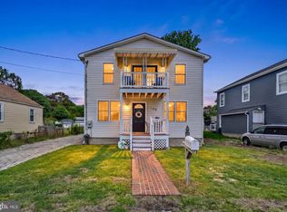 521 Riverside Dr, Essex, MD 21221