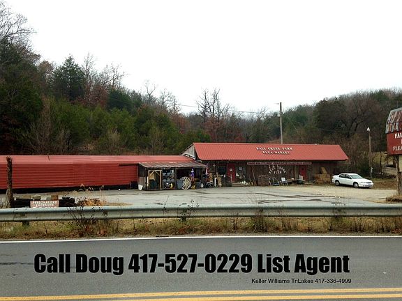 2nd image of 1092 State Highway 165